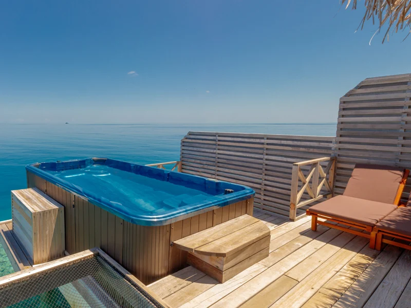 Фото отеля Cocogiri Island Resort