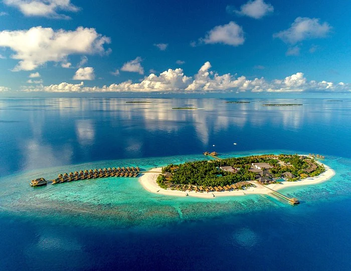 Фото отеля Kudafushi Resort & Spa