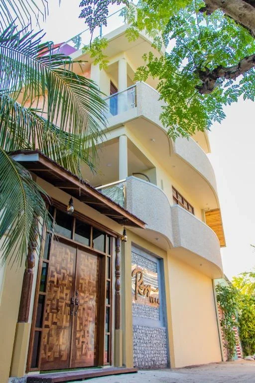 Фото отеля Rosy Villa Hotel