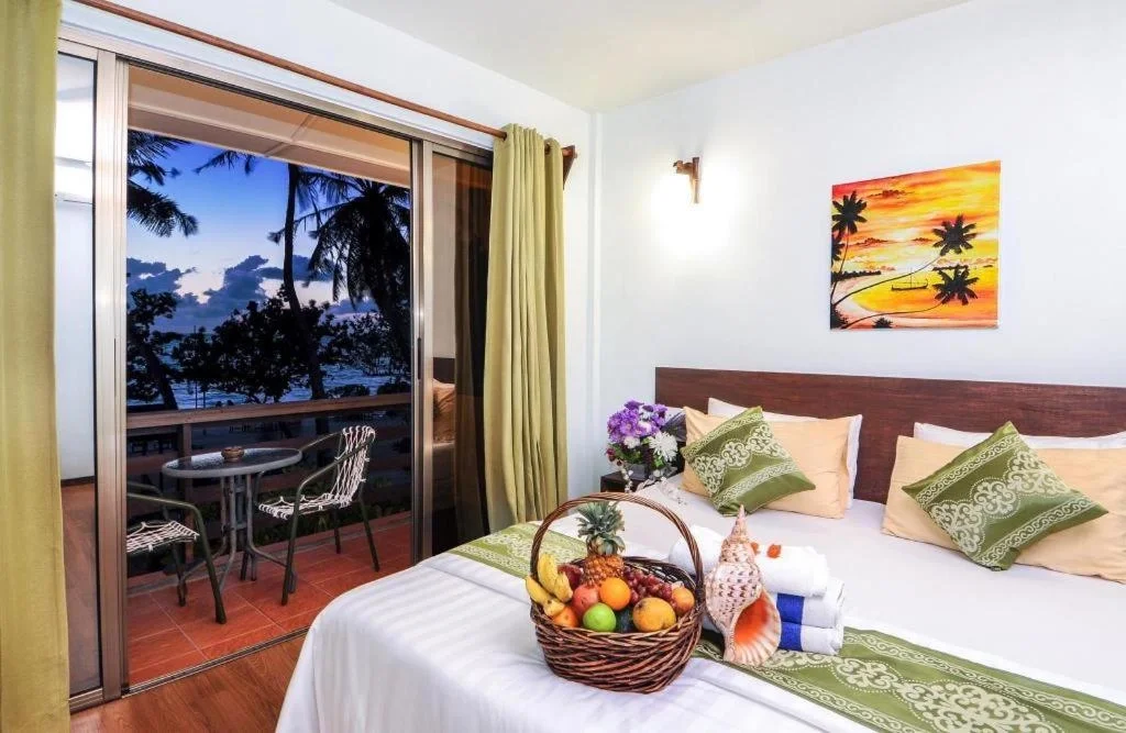 Фото отеля Salt Beach Hotel