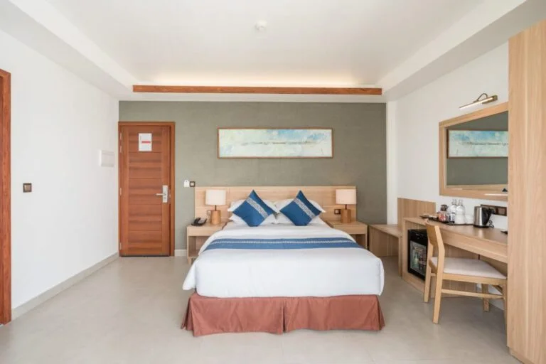 Фото отеля Ayala Ocean View