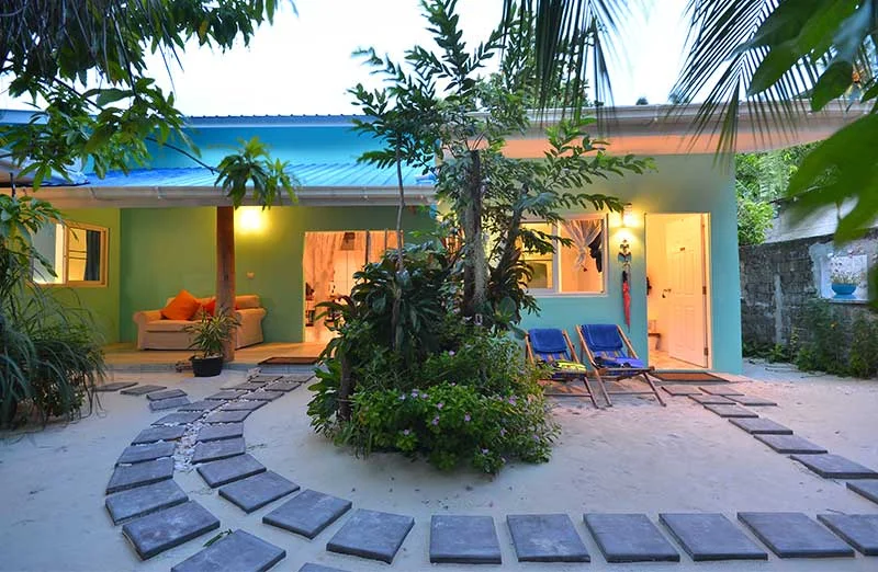 Фото отеля SeaLaVie Inn