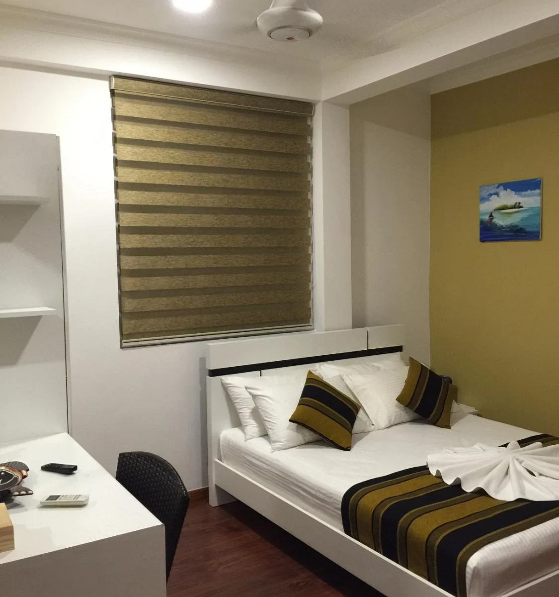 Фото отеля Sunny Suites Inn