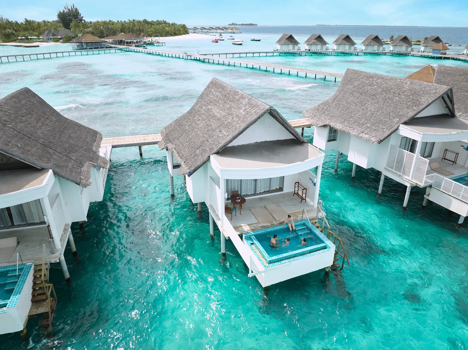 Фото отеля Machchafushi Island Resort & Spa Maldives, The Centara Collection